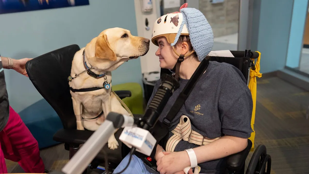 What Hadley the hospital dog does that medicine cannot
